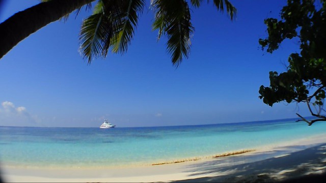 Video: Maldives, the sunny side of life