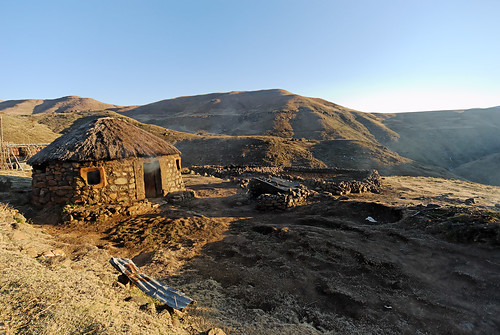 africa landscape highlands village hut lesotho sindyscreensaver ketane