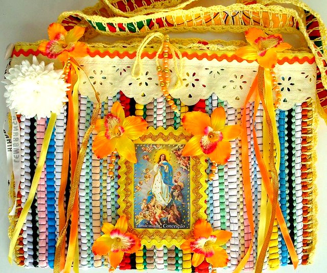 Bolsa de tapete, um altar para Nossa Senhora