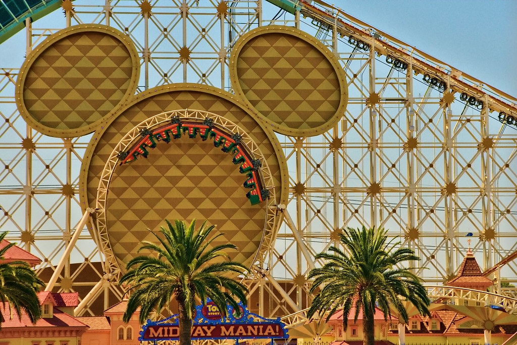 Disney - California Screamin' by Express Monorail