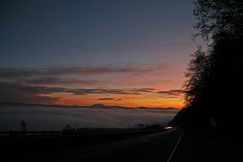 sky color fog oregon sunrise pacific northwest columbiariver 2008 mtsainthelens hwy30