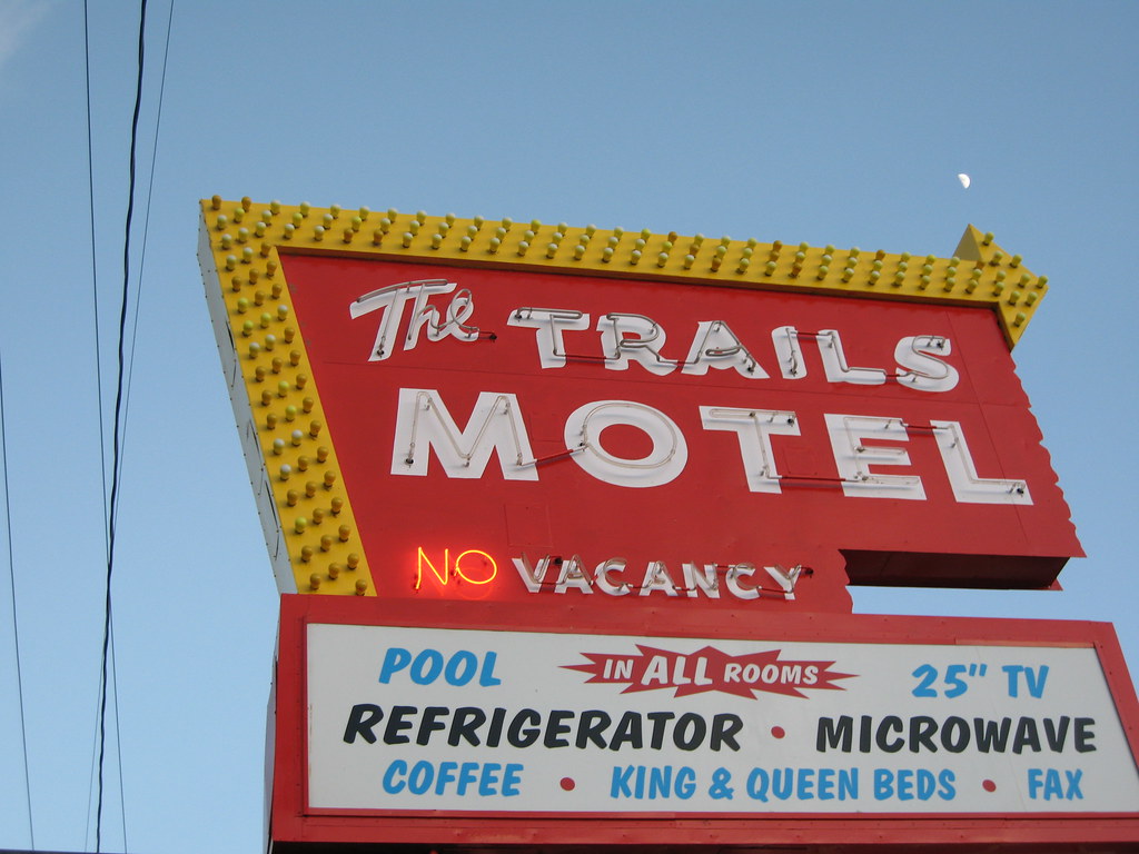 Trails Motel