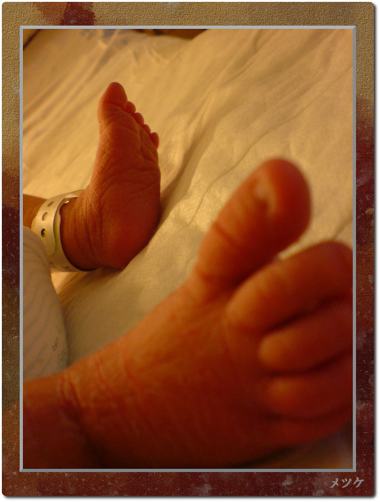 Piecitos | Una foto de sus pies antes de que la piel quedara… | Flickr