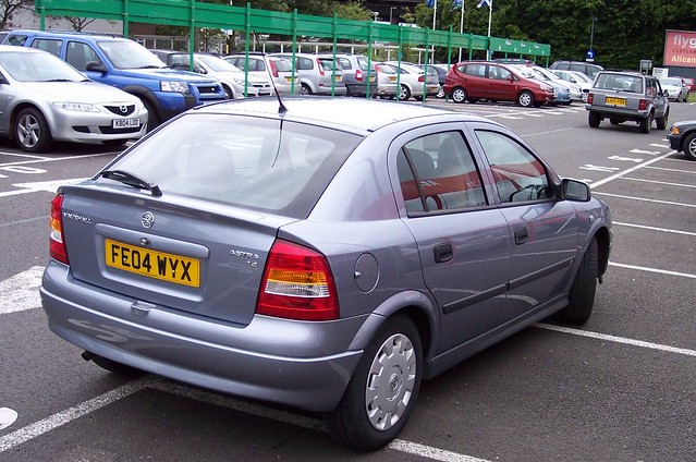 the old voxl Vauxhall Astra