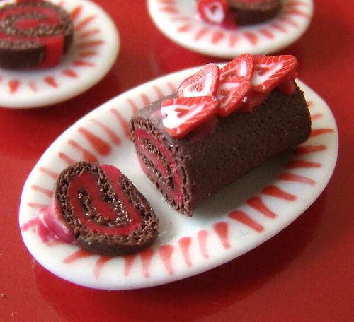 Chocolate Strawberry Rollcake