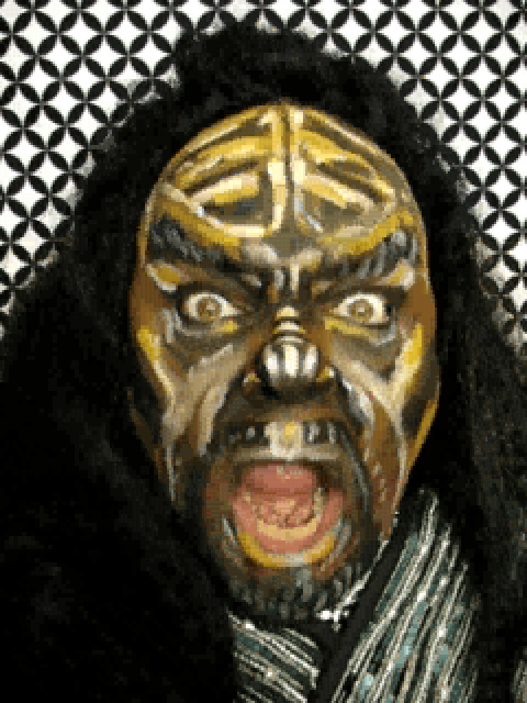 Klingon Facepainting Mini Movie!