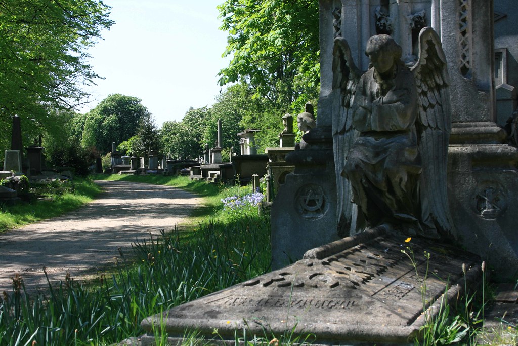 Kensal Green Cemetery 03