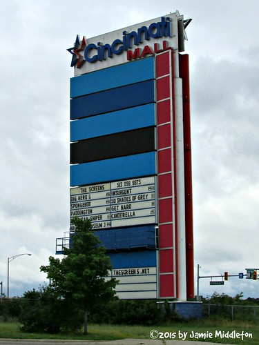 Cincinnati Mall Sign | by xandai