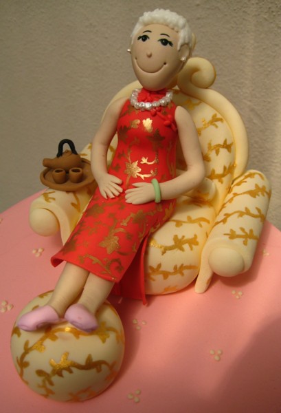 granny in cheongsam