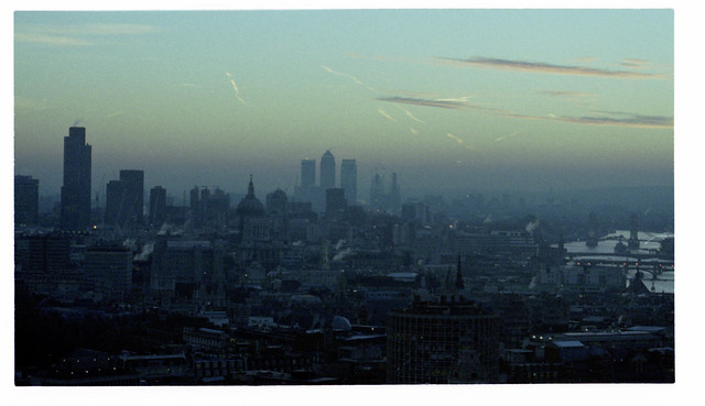 London Skyline (APS 317-414) Frame_24