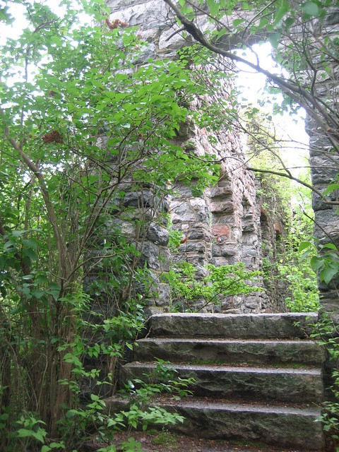 Castle Point Ruins