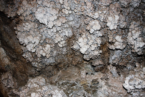 Popcorn Rock Formations | Inside Moaning Cavern, California | Flickr
