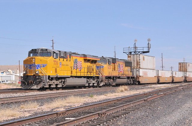 Union Pacific westbound container train led by locomotives 7711 and 4258 entering Tucson, Arizona, March 20, 2008