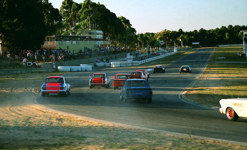 1992 - Mixed class racing at Barbagello Raceway, Wanneroo,… | Flickr