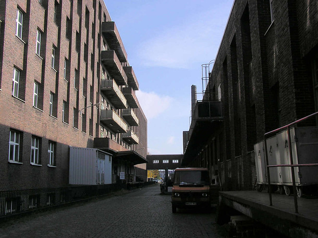 PA270093 Historische Industriearchitektur Hamburgs - alte GEG Großeinkaufs-Gesellschaft Deutscher Consumvereine Gebäude auf der Veddel.
