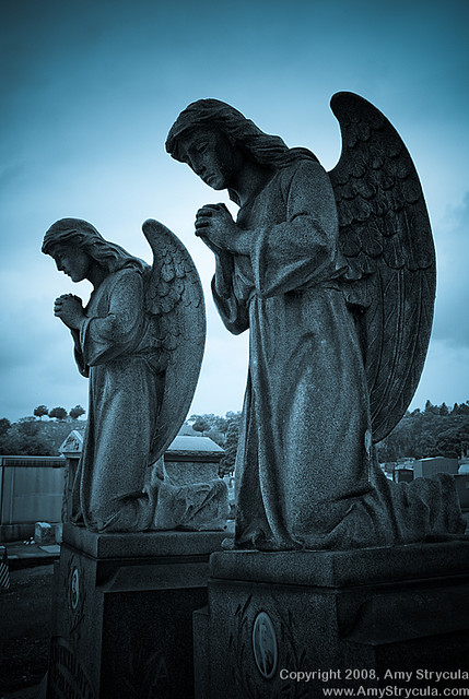 Angels in Prayer