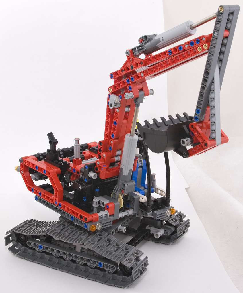 Lego 8294 Excavator | A showpiece for linear | Flickr