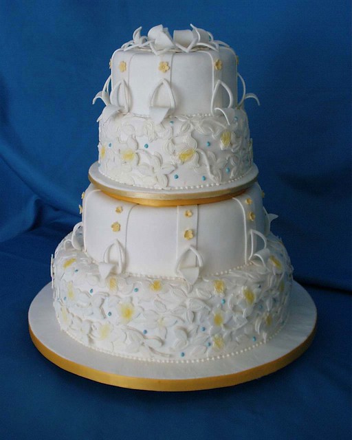 Wedding cake with motifs and cutouts