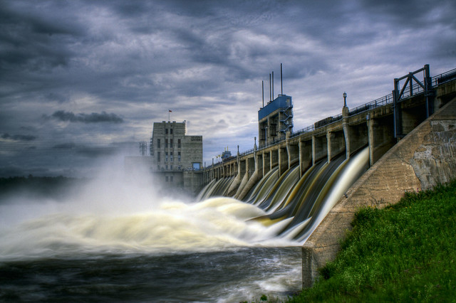 Seven Sister Hydro Dam - Slow Shutter