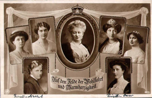 Kaiserin Auguste Viktoria und ihre Töchter