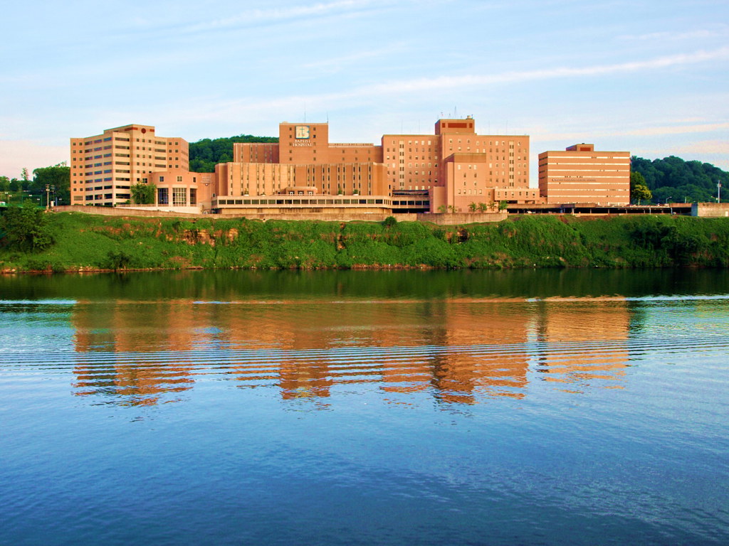 Reflects: Tennessee River | @Knoxville, TN, USA | Ricardo Leal | Flickr