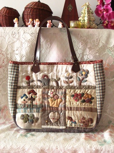hand applique quilted bag, in the garden | Another order fro… | Flickr