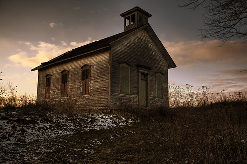 old school house rural nikon michigan down run schoolhouse hdr 18200mm d40