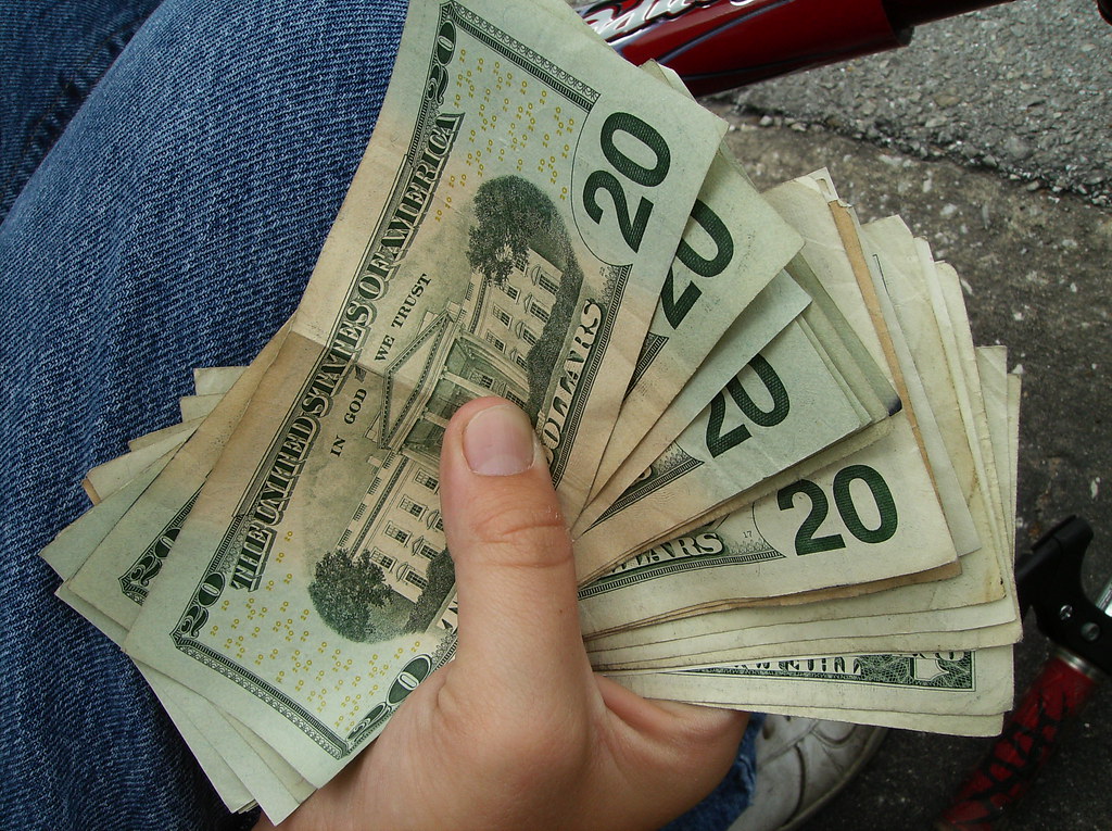 CASH IN HAND | A nother freand was holding my $267 dallers i… | Flickr