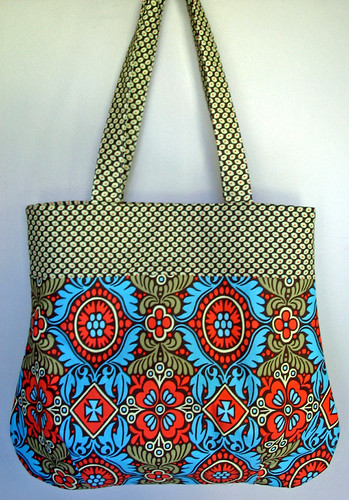 Pleated Bottom Bag | by Carissa Black