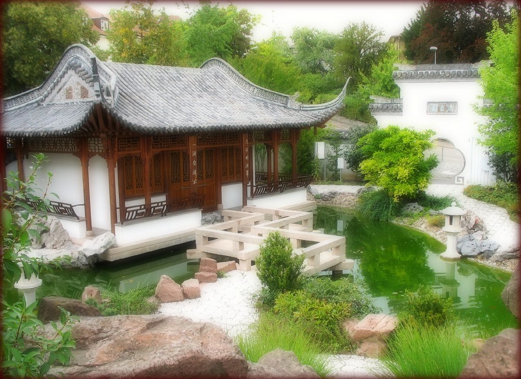 Chinese Garden "Garten der schönen Melodie" - Stuttgart, Germany by Batikart
