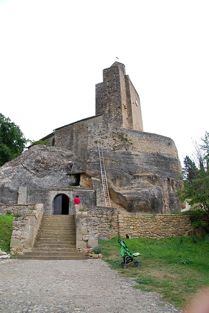 Église rupestre Sainte-Marie de Vals (Ariège).