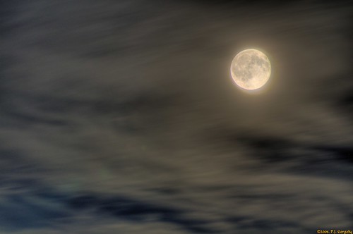 Full Moon in the Night Sky HDR (20080915-211606_211756-2p-PJG) by DrgnMastr