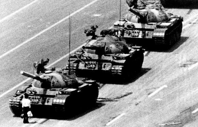 Tank man , 1989 Tiananmen Square, Beijing