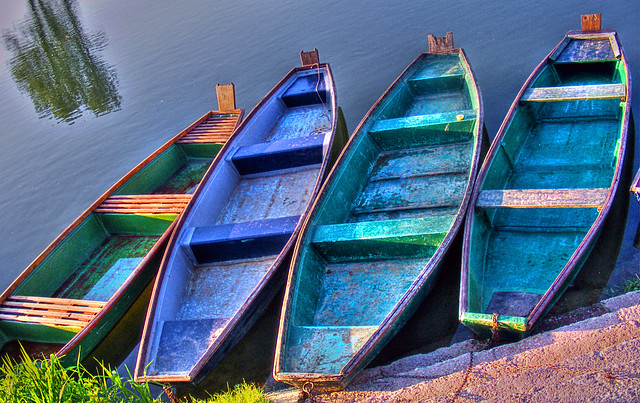 boats on river kupa
