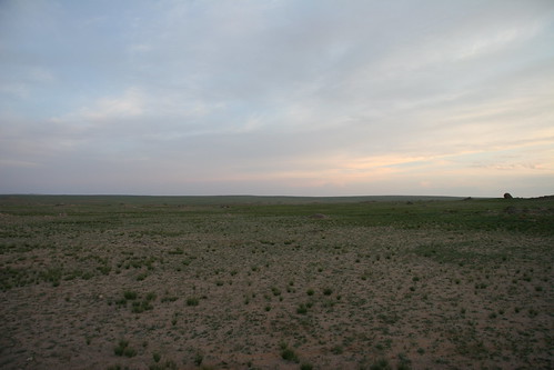 panorama clouds landscapes desert july sunsets mongolia camps 2008 steppes gobi govi campsites mandalgovi 72208 drysteppes dundgovi dundgoviaimag mandalgovisum