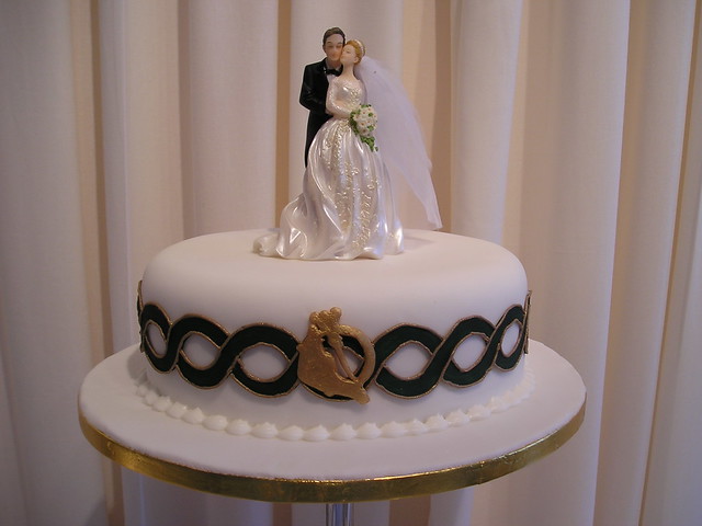 Oval Celtic Wedding Cake