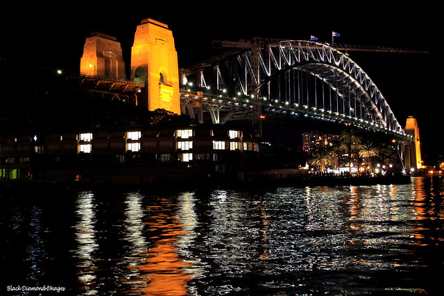 Sydney Harbour Bridge - Vivid Sydney Festival of Music, Light and Ideas 2011
