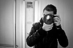 Self portrait . (In the elevator) - 2009 by - PicsmaKer -