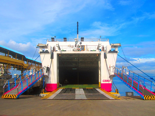 2go Ramp M/V Saint Anthony De Padua | 2GO Travel. Stern ramp and car … | Flickr