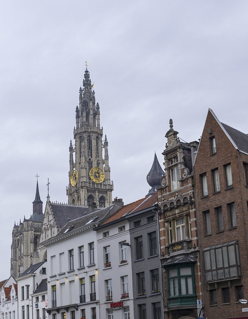 Antwerp_Cathedral_2016_IMGP3198