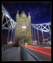 Tower Bridge Light Trails @ Blue Hour