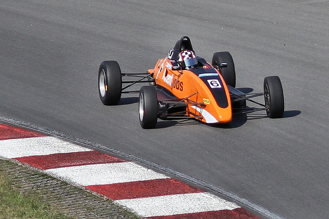Profile tyrecenter Pinksterraces 2011 - Dutch Formula Ford Championship 5406