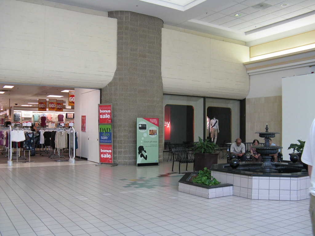 Northgate Mall | Northgate Mall a nice, modern, lively mal… | Flickr