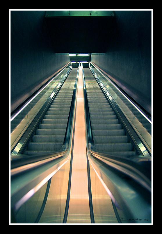 TRAM Station Alicante by creado.es