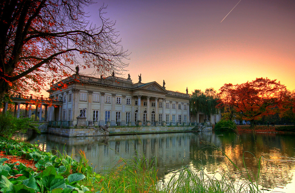 Palace on the Water by Qba from Poland / qmphotostudio