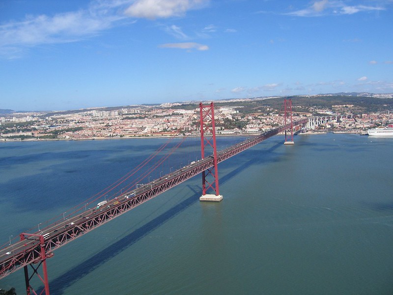 View of Ponte 25 de Abril from Cristo Rei