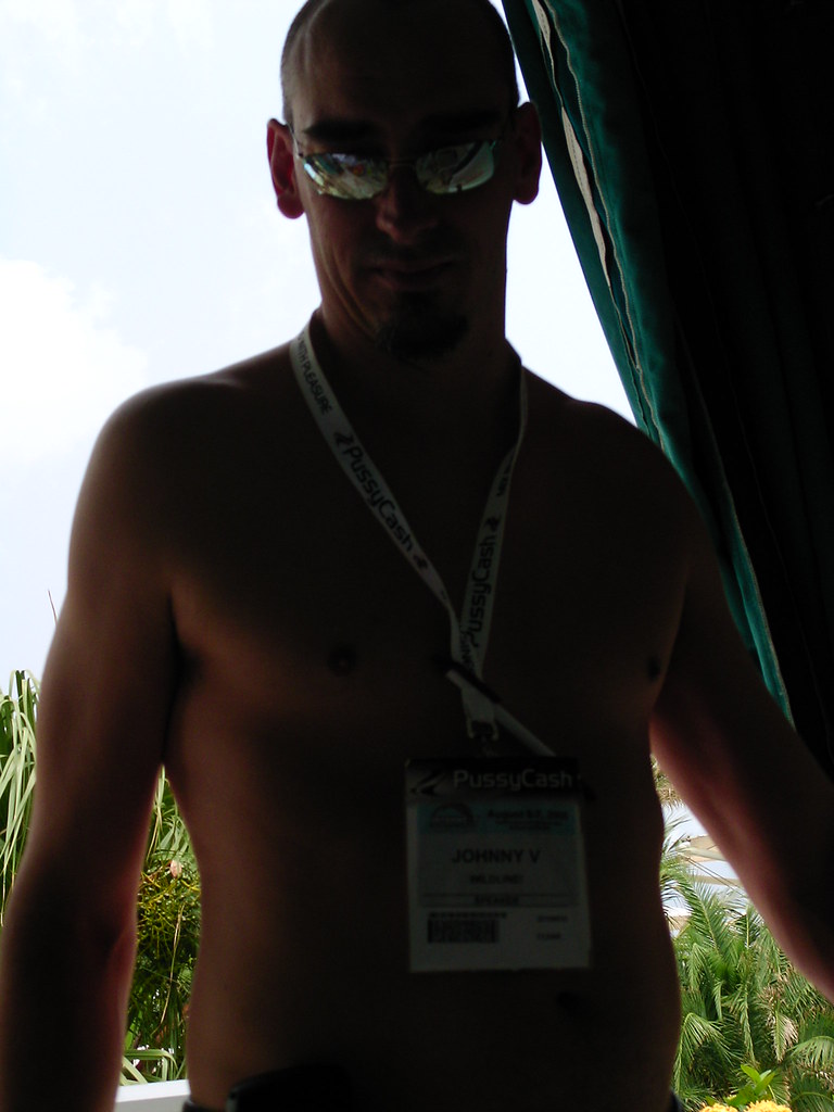 Johnny V