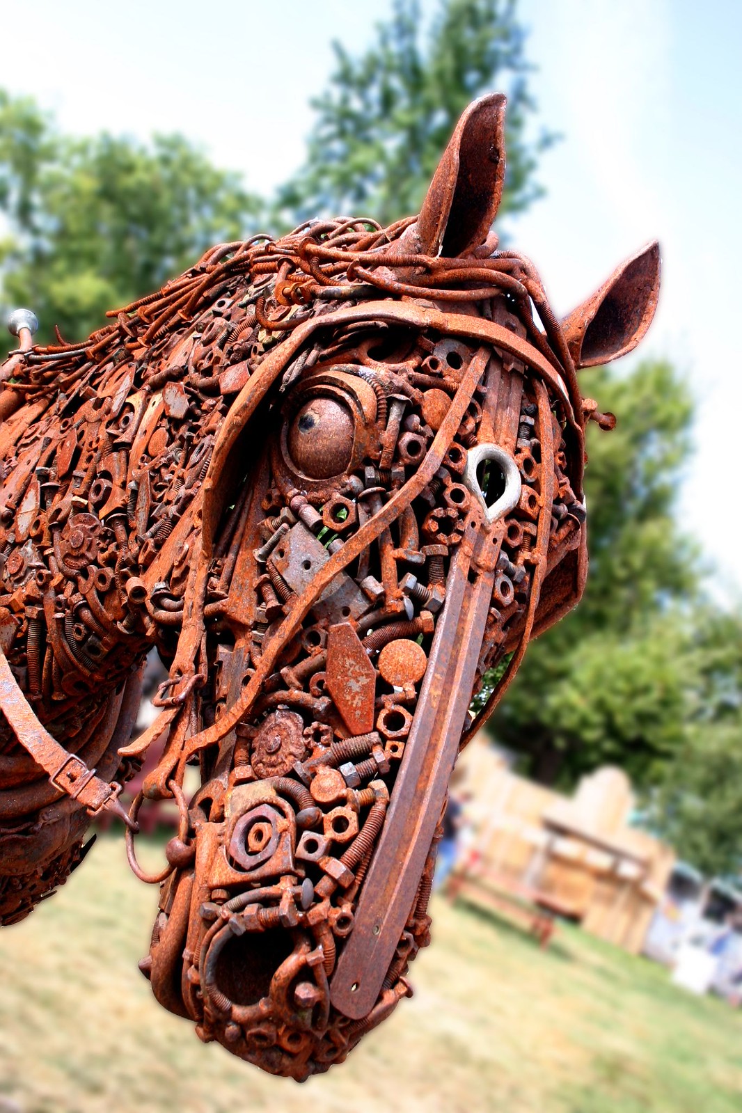 Rusting Figure rusted art | Flickr