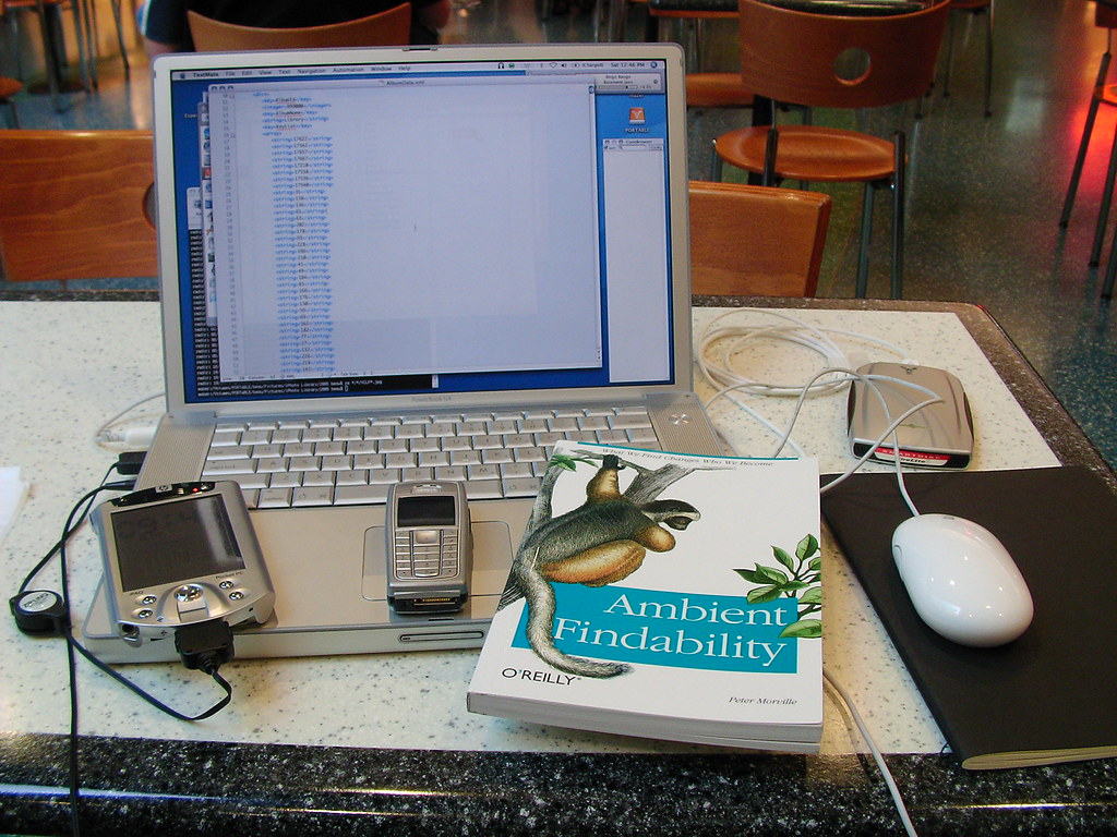 Nerding in Auckland Airport