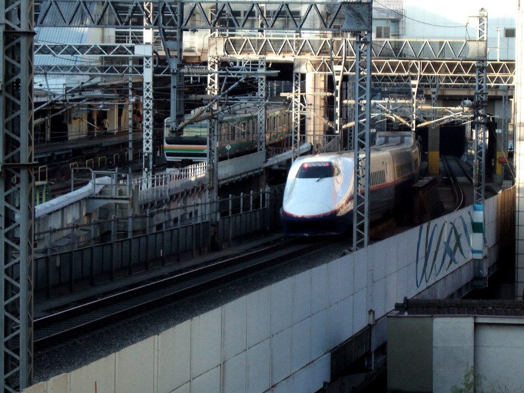 新幹線 | Hisakuni Fujimoto | Flickr